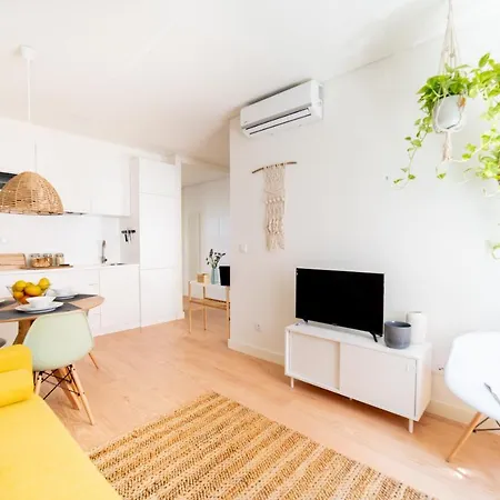 Monsanto Hill House - No. 565 1d Апартаменты
